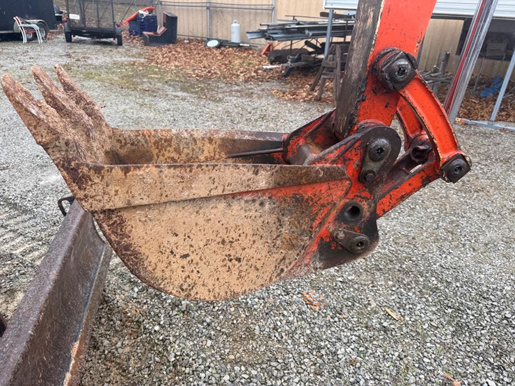 kubota-kx121-3-image-6