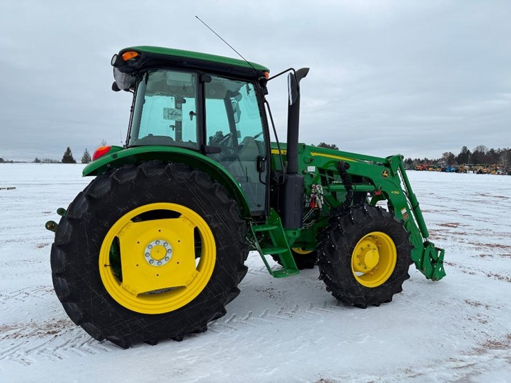 john-deere-6105e-image-4