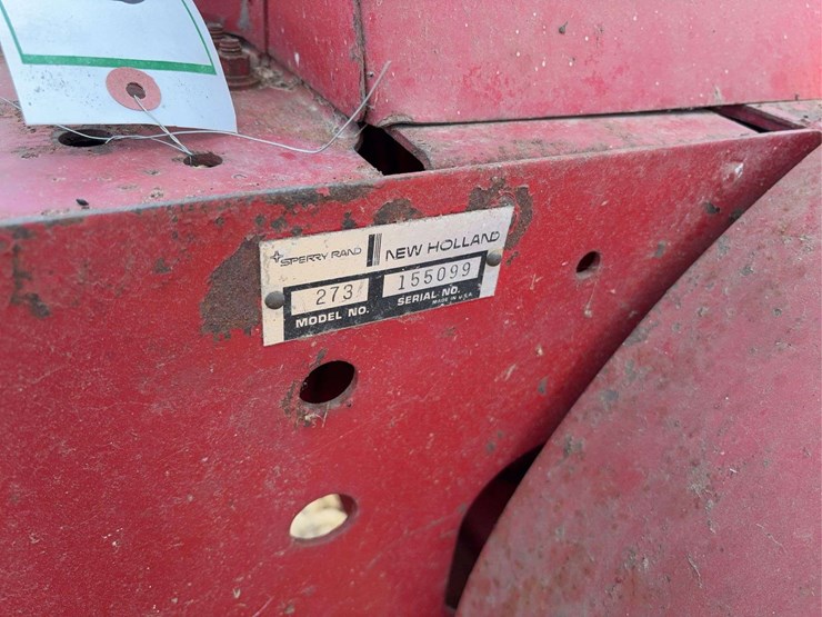 new-holland-273-image-4