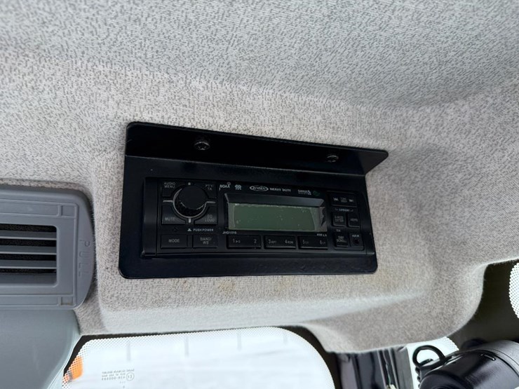 new-holland-t4030-image-62