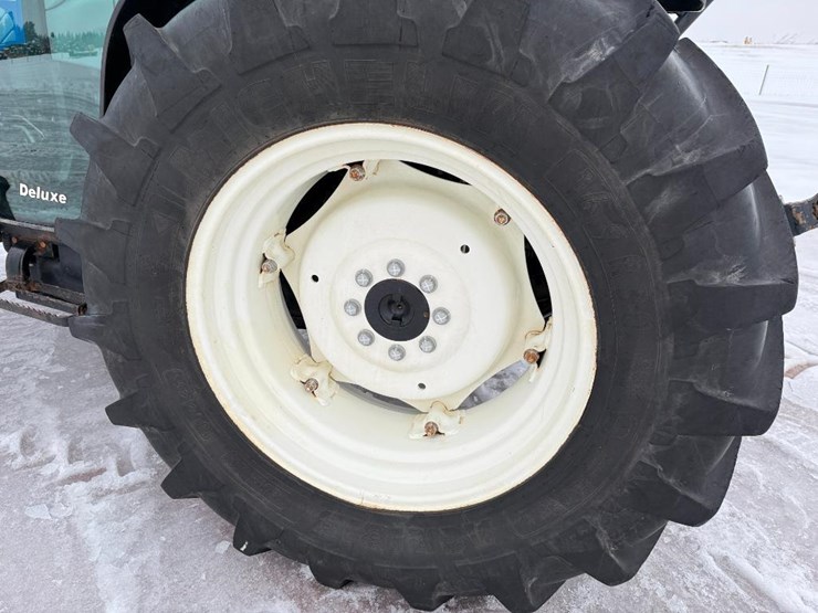 new-holland-t4030-image-7