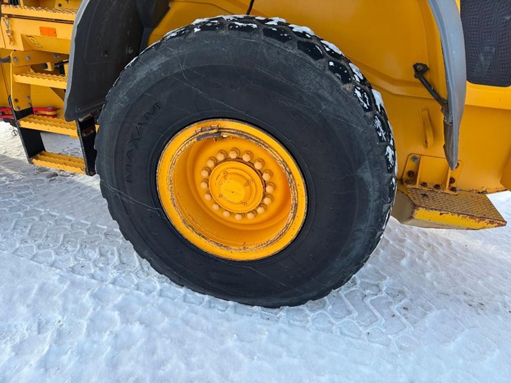 2015-volvo-l90g-image-7