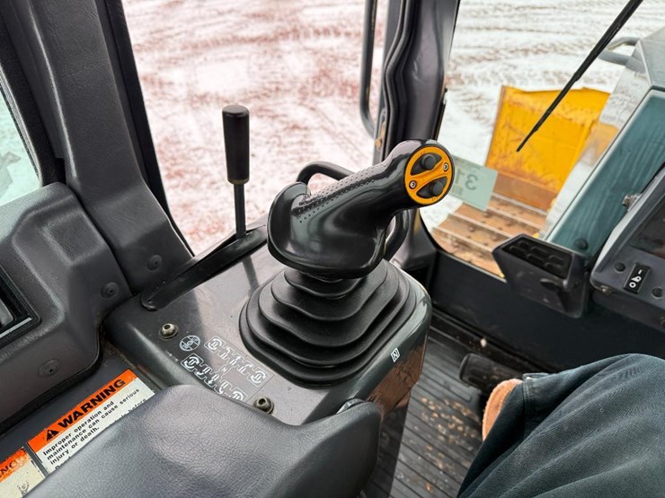 komatsu-d37ex-21-image-54