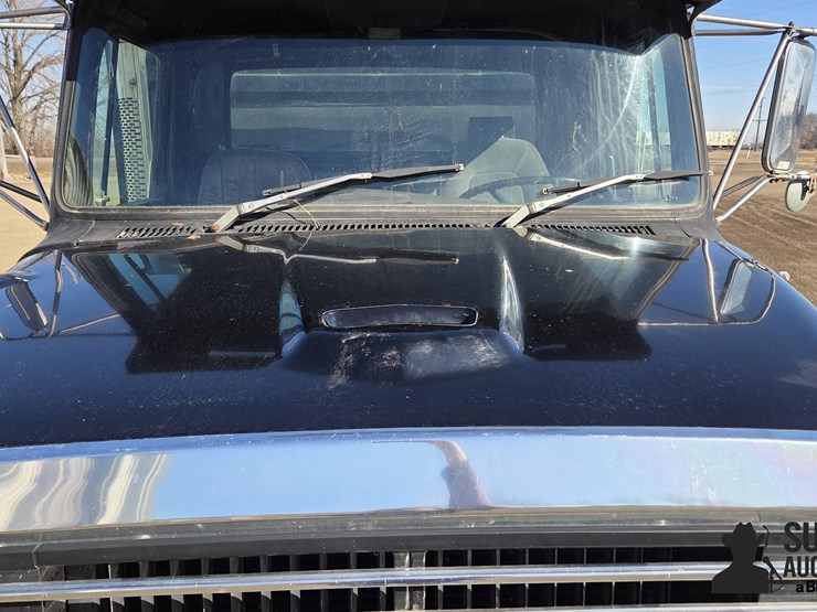 1982-ford-lnt9000-image-15