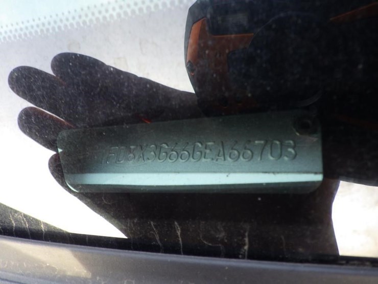 2016-ford-f350-image-16