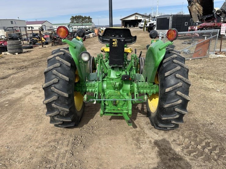 john-deere-2150-image-4