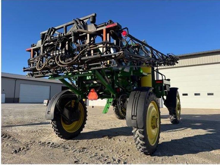 2004-john-deere-4710-image-40