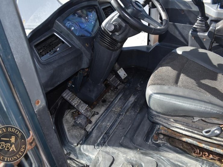 2016-hyundai-hl955-image-43