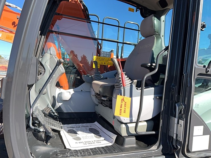 2017-hitachi-zx120-6-image-23