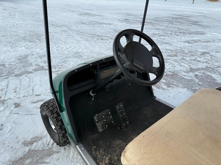 #109-•-lot-109-image-28