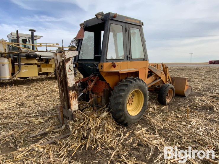 1975-case-580b-image-5