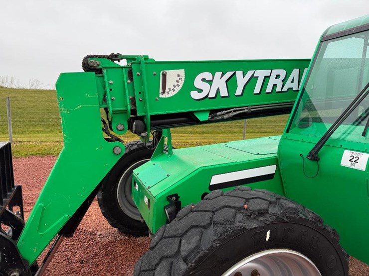 2015-sky-trak-6036-image-23