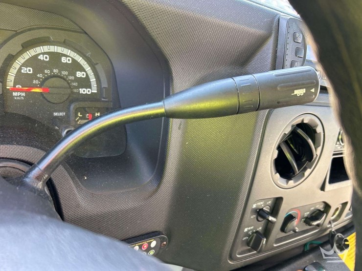 2018-ford-e450-image-17