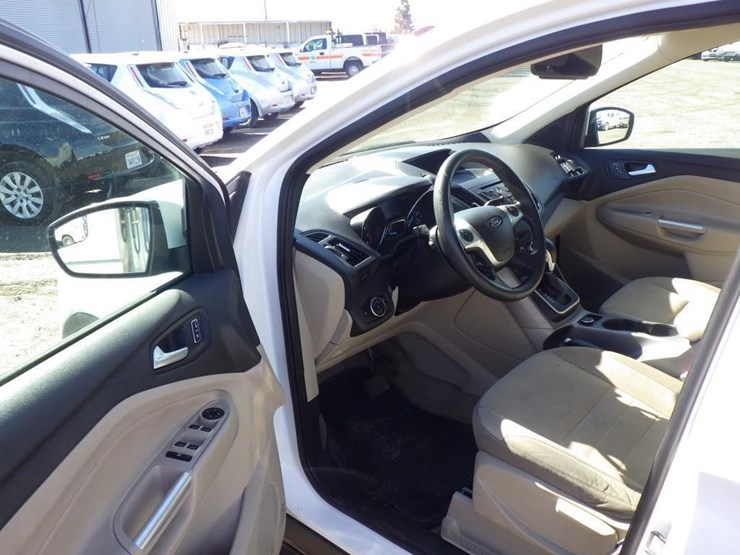 2013-ford-escape-image-5