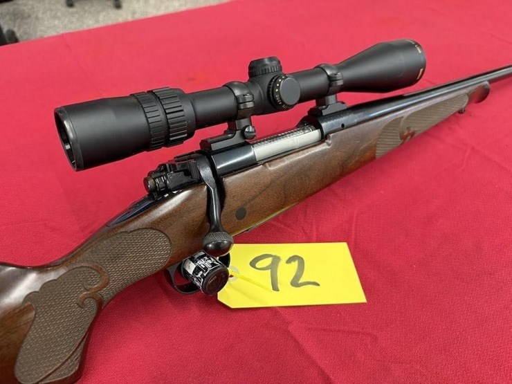 winchester-model-70-.300-wsm-rifle-image-1