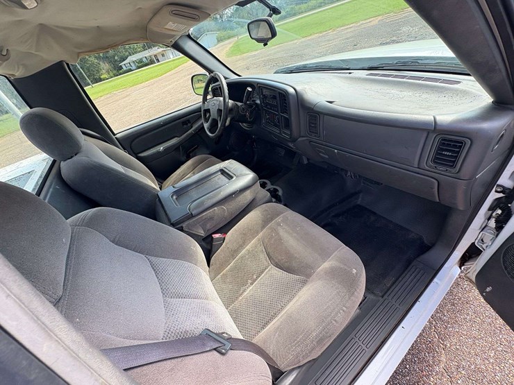 2007-chevrolet-silverado-1500-image-16