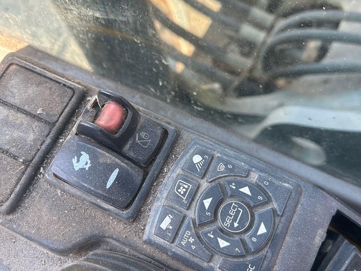 2016-volvo-ecr235el-image-31