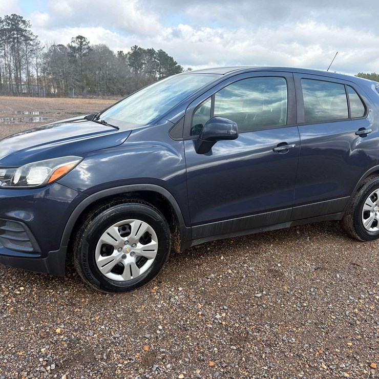 2018 Chevrolet Trax 4 Door SUV (103,967 Miles)