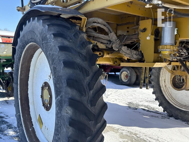 ag-chem-rogator-854-image-8