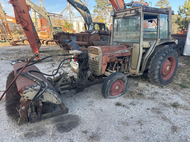 massey-ferguson-253-image-5