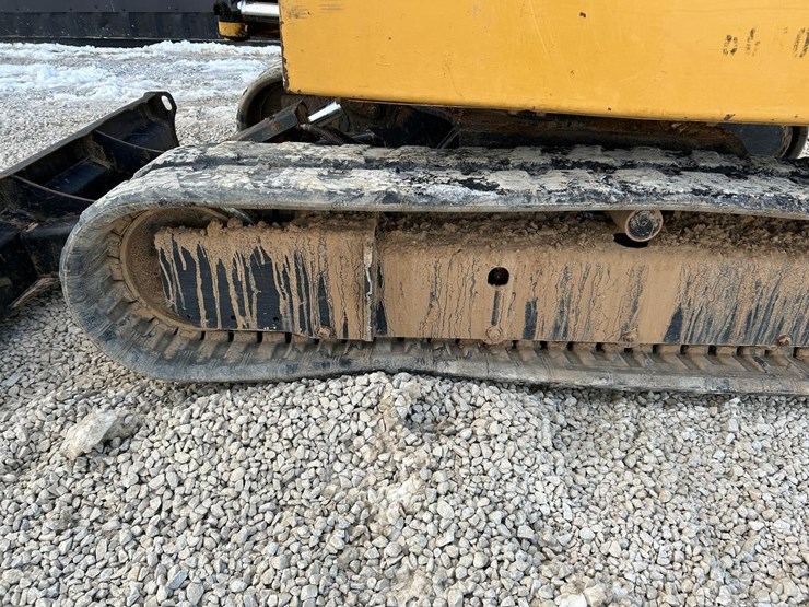 2021-caterpillar-306-cr-image-18