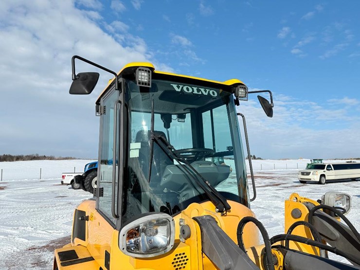 2016-volvo-l35g-image-14