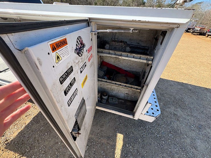 2018-dodge-ram-2500-image-28