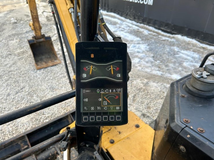 2021-caterpillar-306-cr-image-22