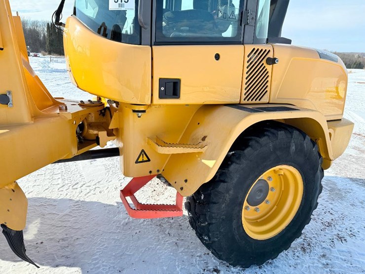 2016-volvo-l35g-image-11