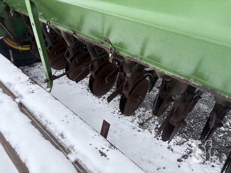 john-deere-10-image-7