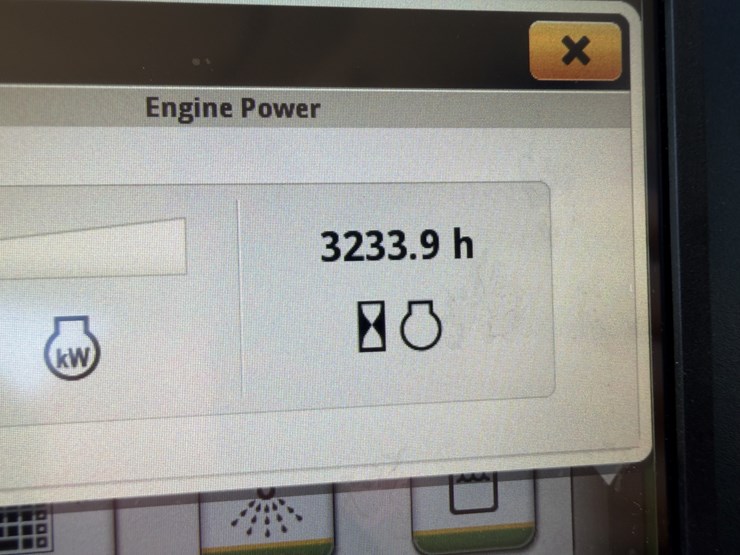 2017-john-deere-r4030-image-17