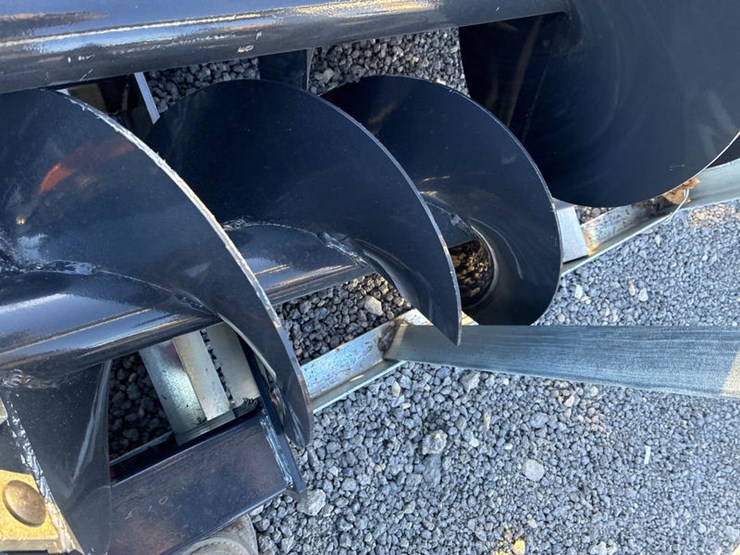#115437-•-skidsteer-mt-auger-w/bits-12"-&-18"-image-3