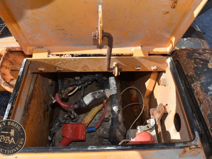 2016-hyundai-hl955-image-25