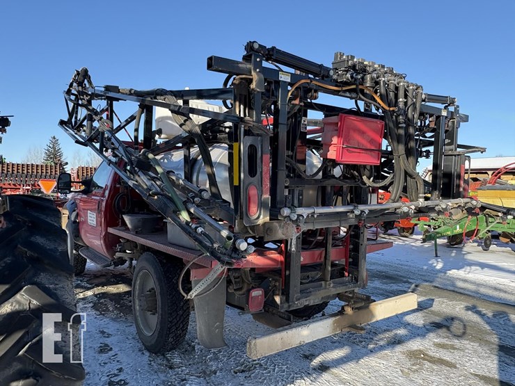 2006-ford-f550-image-11