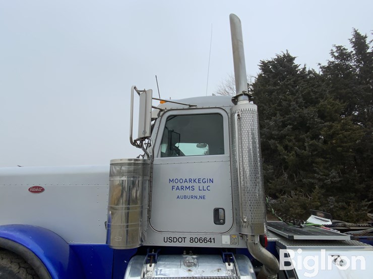 2007-peterbilt-379-image-18