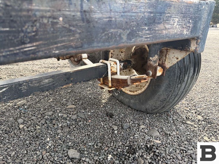 willmar-seed-tender-trailer-image-18