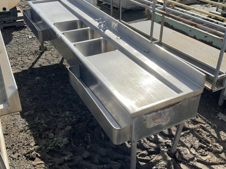 9'x2'x30"-s.s.-sink-image-1