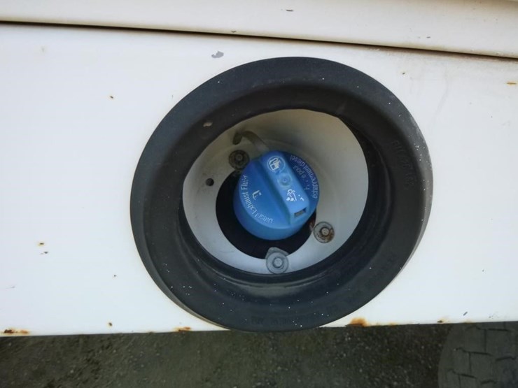 2011-ford-f550-image-31