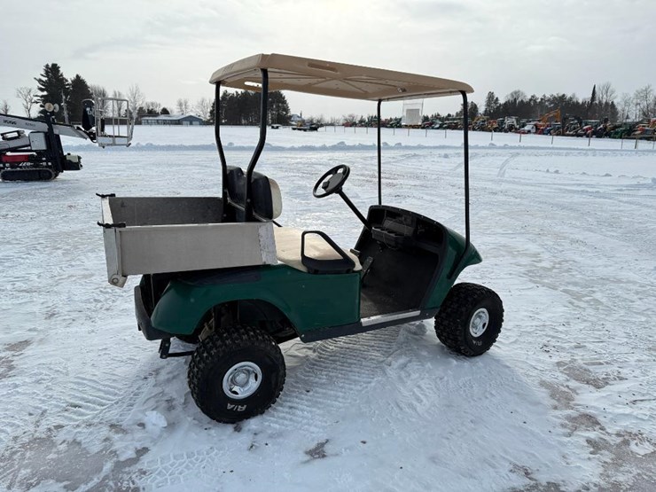 #109-•-lot-109-image-4