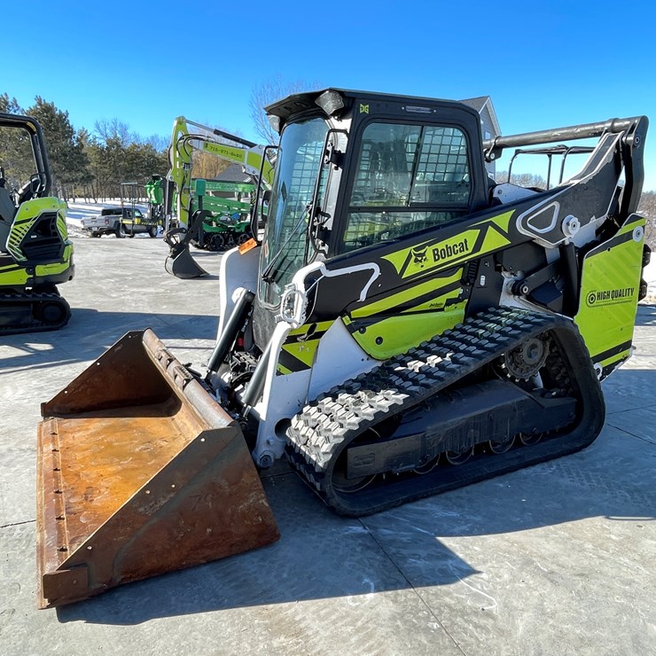 2022 BOBCAT T76