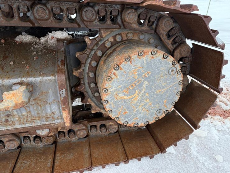 volvo-ec160el-image-10