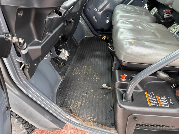 kubota-rtv-x1100c-image-31