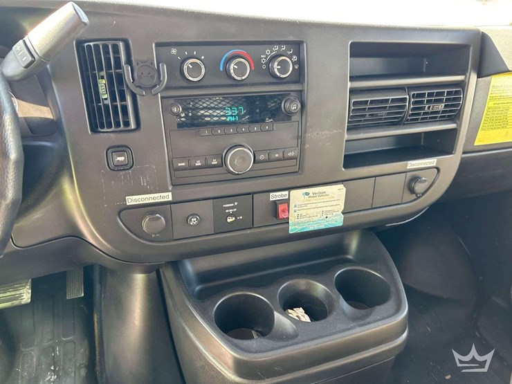 2011-chevrolet-express-2500-image-15