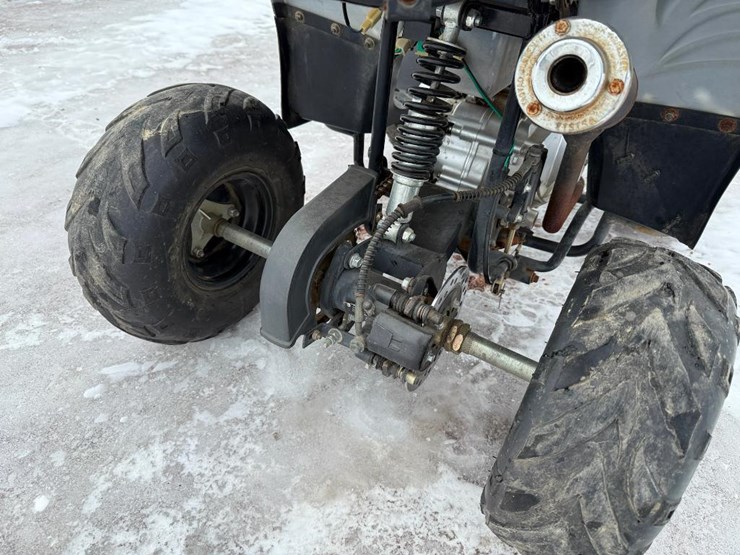 #166-•-lot-166-image-9