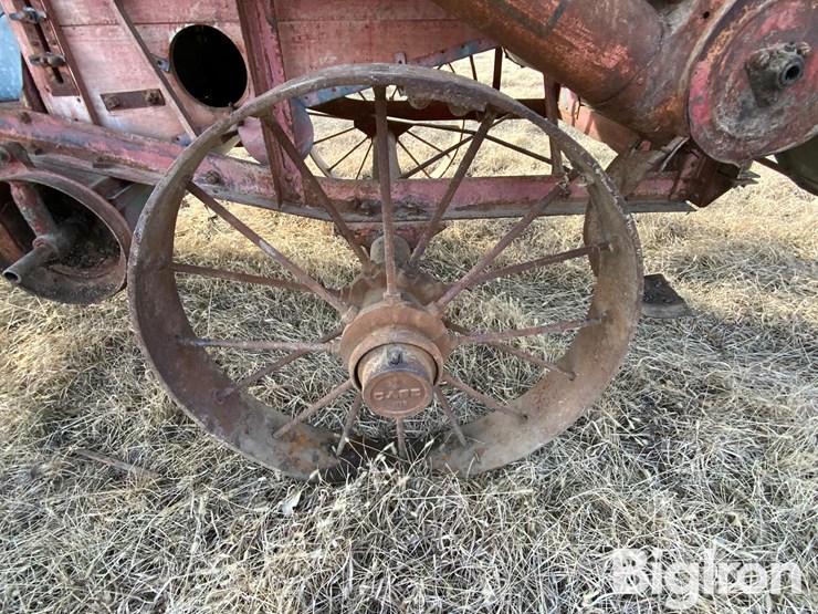 case-threshing-machine-image-16