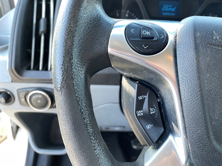 2019-ford-transit-image-59