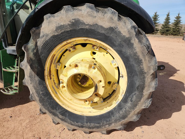 john-deere-6420-image-24