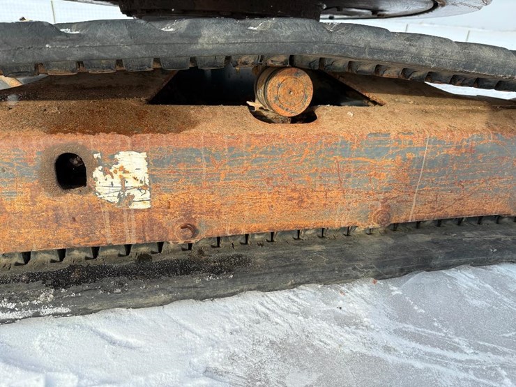 new-holland-e27sr-image-10