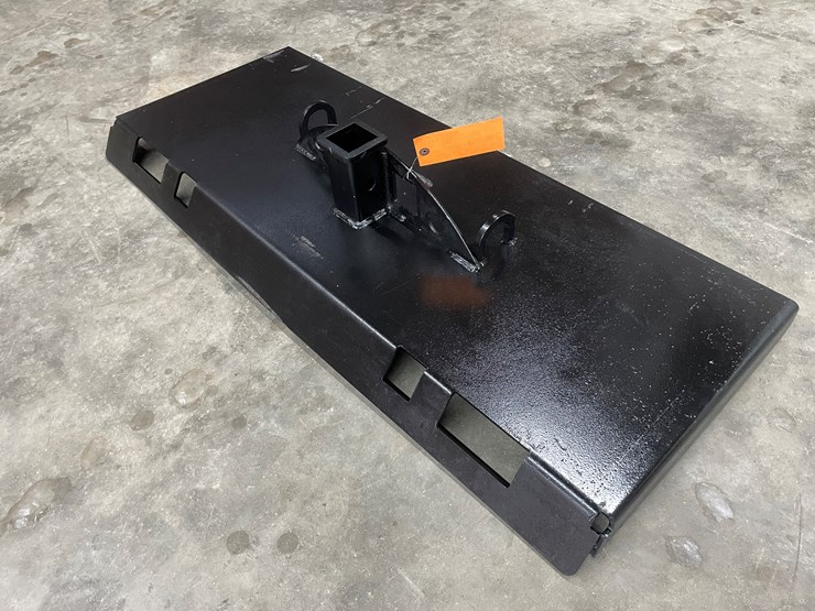 #2485-•-skid-steer-receiver-hitch-plate-with-half-moon-chain-hook-image-1