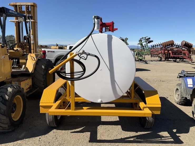 custom-500g-dual-axle-fuel-wagon-image-5